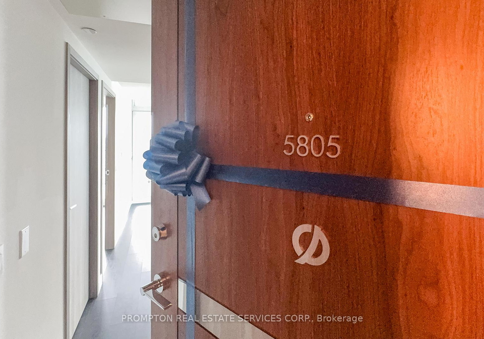 3-concord-cityplace-way-toronto-ontario-c12386781