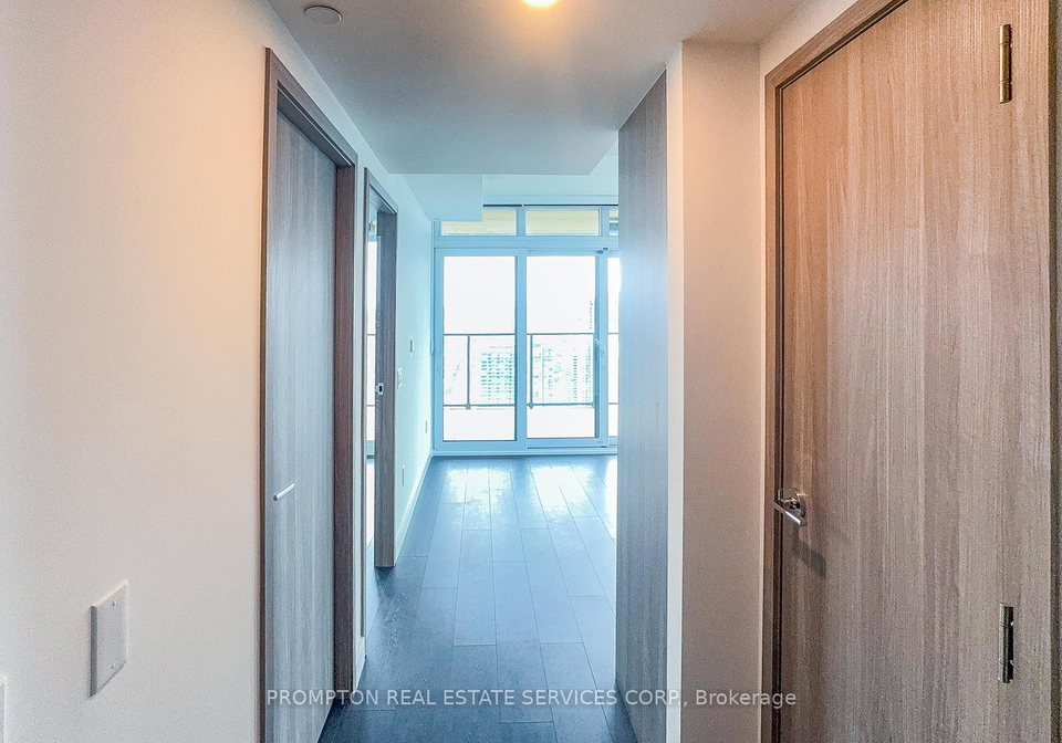 3-concord-cityplace-way-toronto-ontario-c12386781