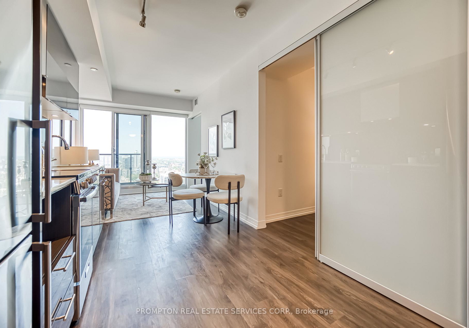 251-jarvis-street-toronto-ontario-c12386894