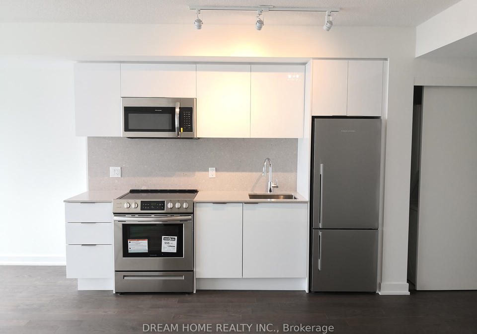 25-richmond-street-e-toronto-ontario-c12387061