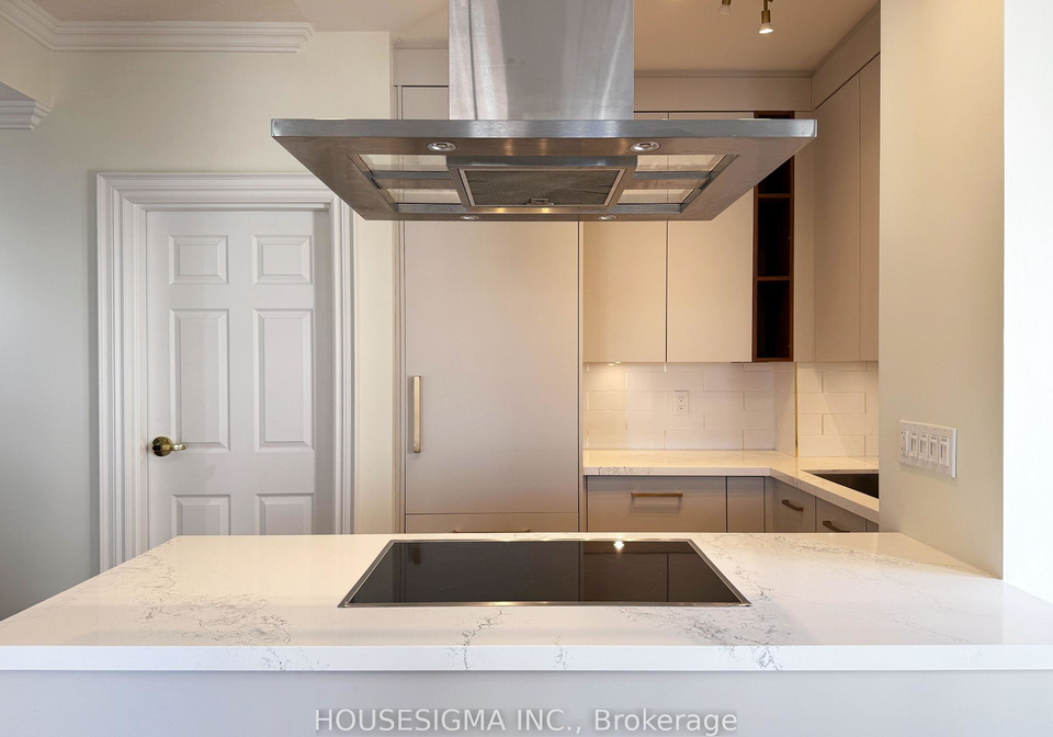 120-lombard-street-toronto-ontario-c12387072