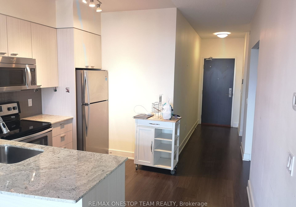 88-sheppard-avenue-e-north-york-ontario-c12387121