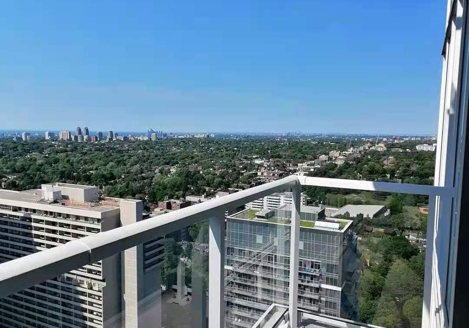 33-helendale-avenue-toronto-ontario-c12387134