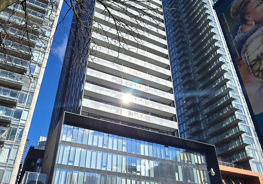 28-e-wellesley-street-e-toronto-ontario-c12387236