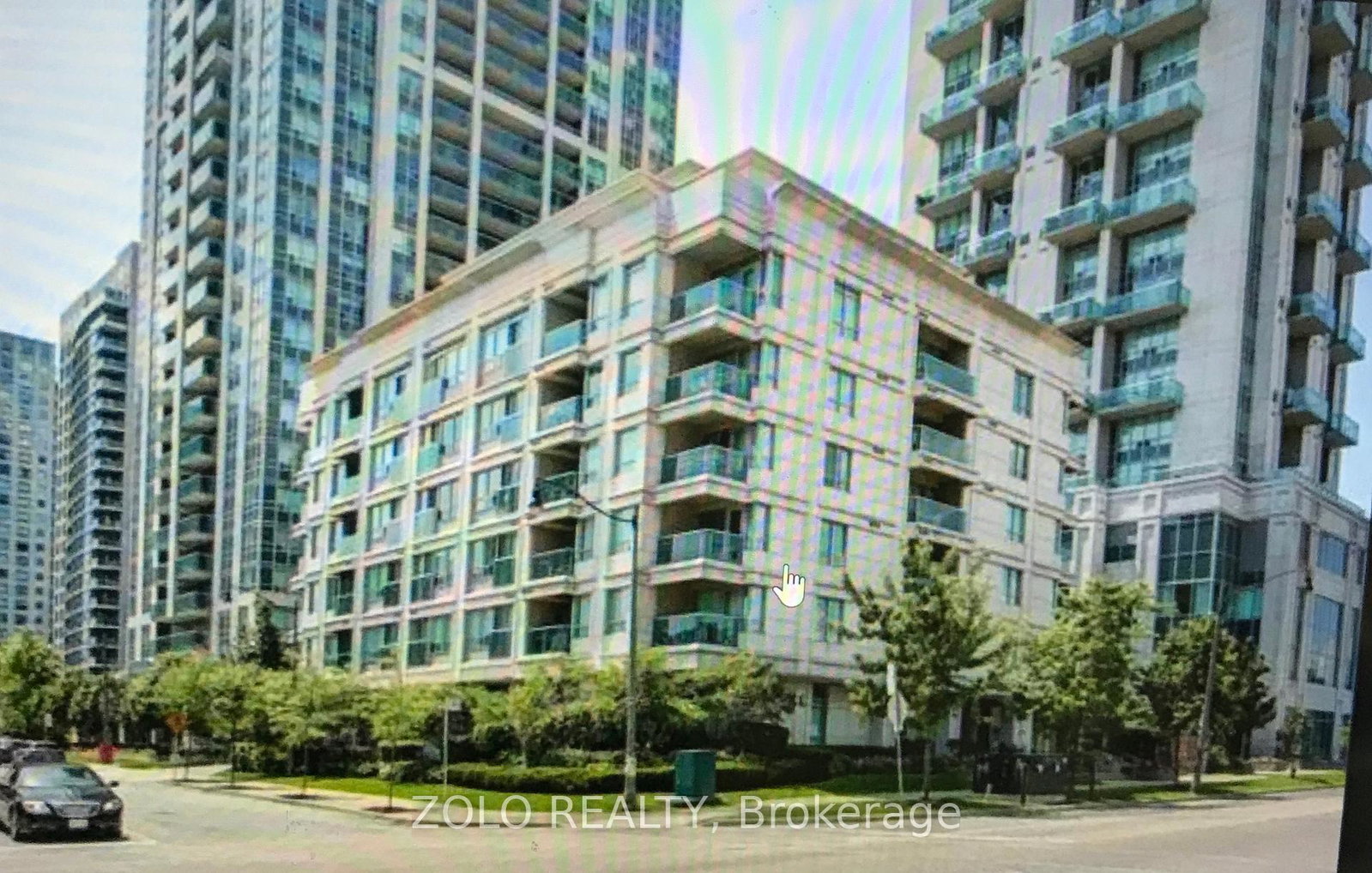 19-avondale-avenue-north-york-ontario-c12387259