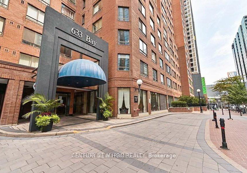 633-bay-street-toronto-ontario-c12387327