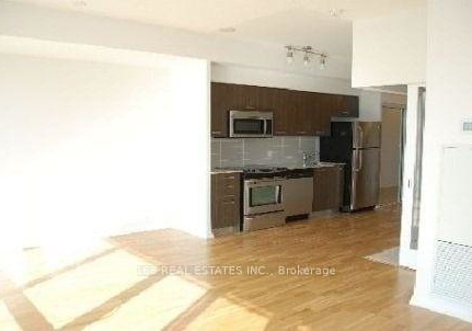 832-bay-street-toronto-ontario-c12387460