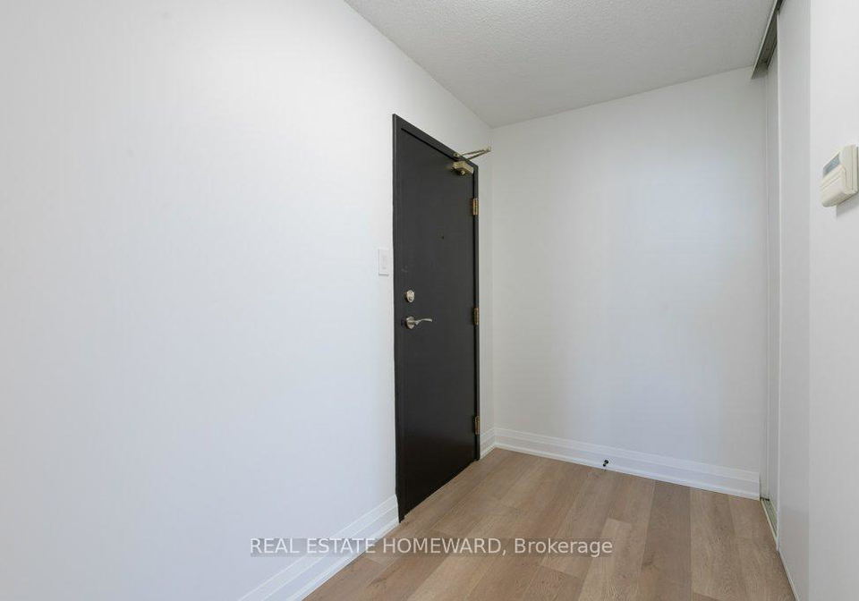 205-wynford-drive-east-york-ontario-c12387593