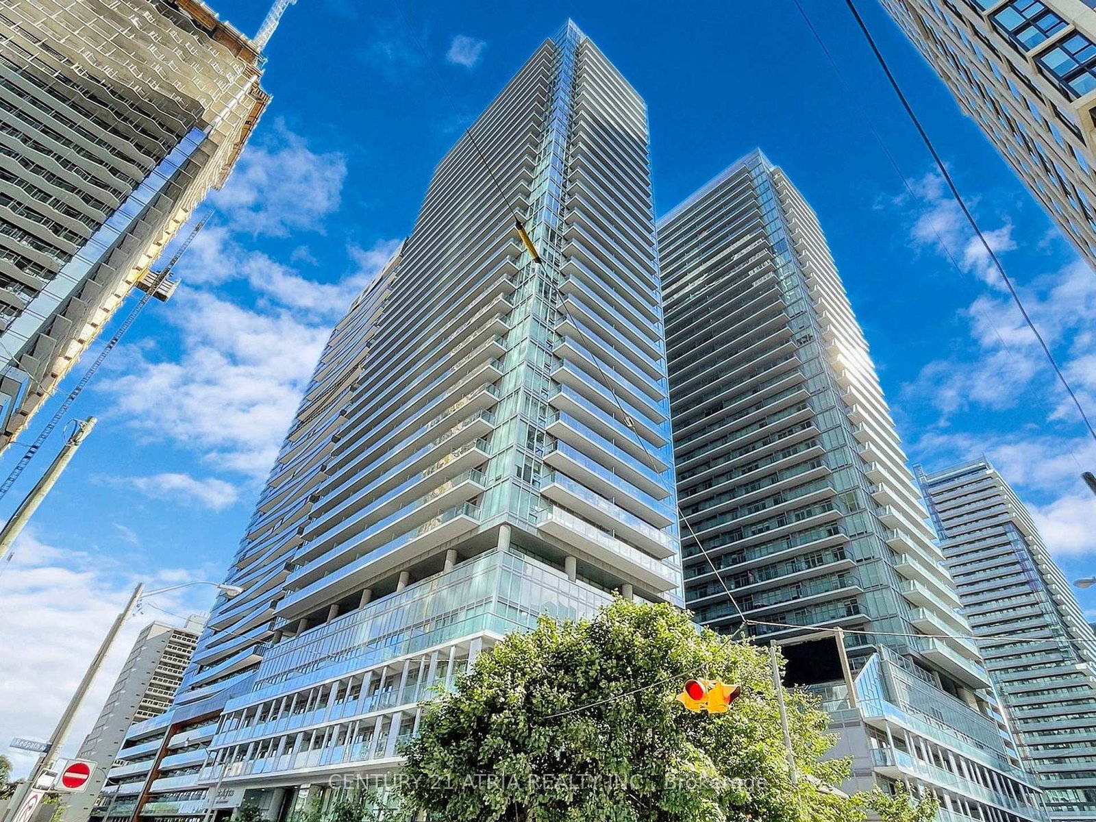 99-broadway-avenue-toronto-ontario-c12387672