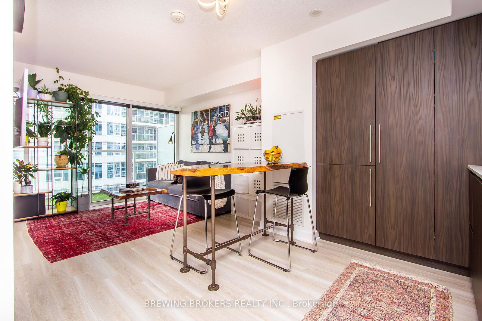 17-bathurst-street-toronto-ontario-c12387746