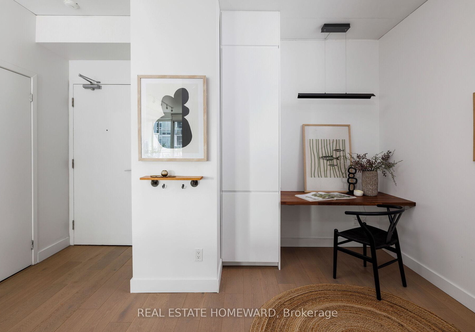 38-niagara-street-toronto-ontario-c12387765