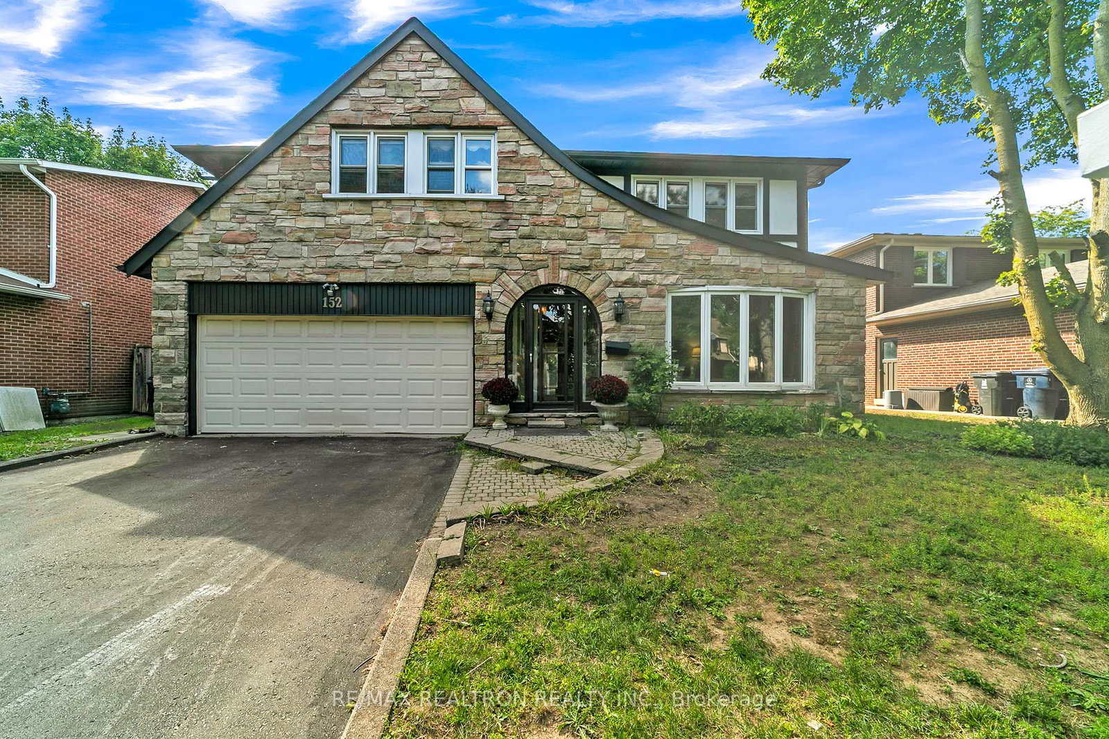 152-banbury-road-north-york-ontario-c12387772