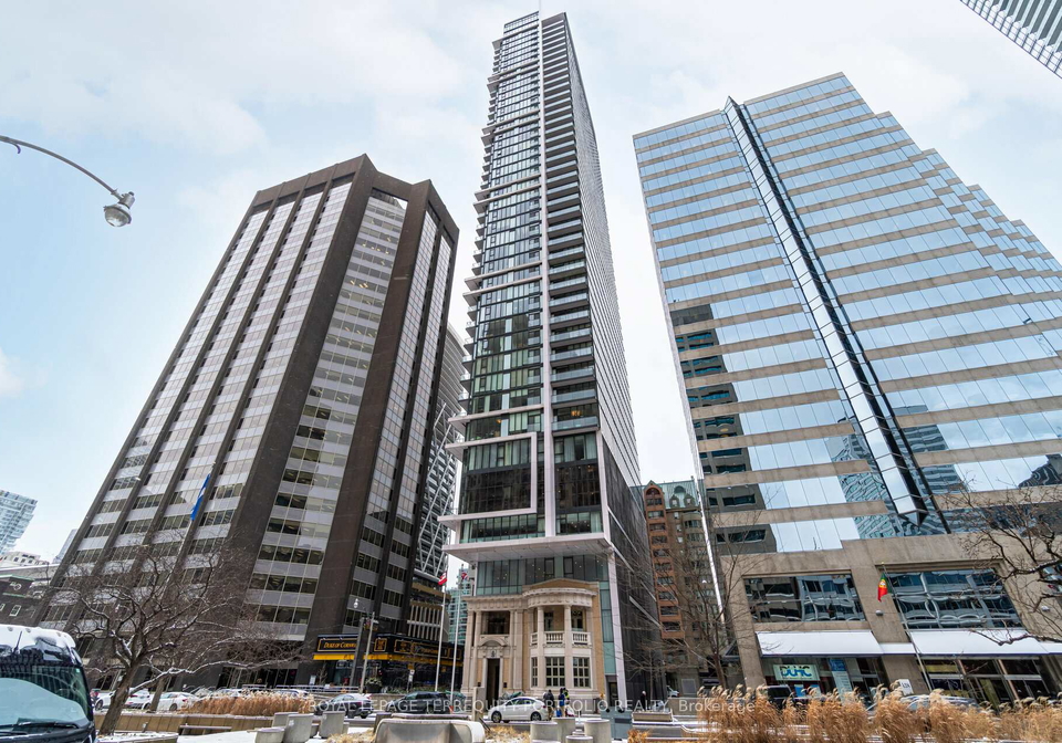 426-university-avenue-toronto-ontario-c12387784