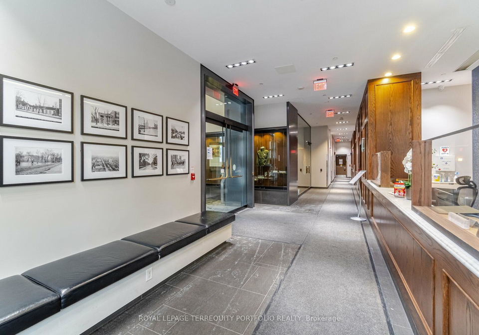 426-university-avenue-toronto-ontario-c12387784