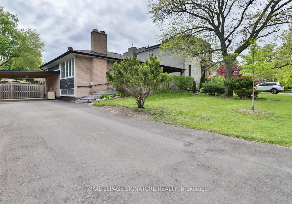 76-berkinshaw-crescent-north-york-ontario-c12387891