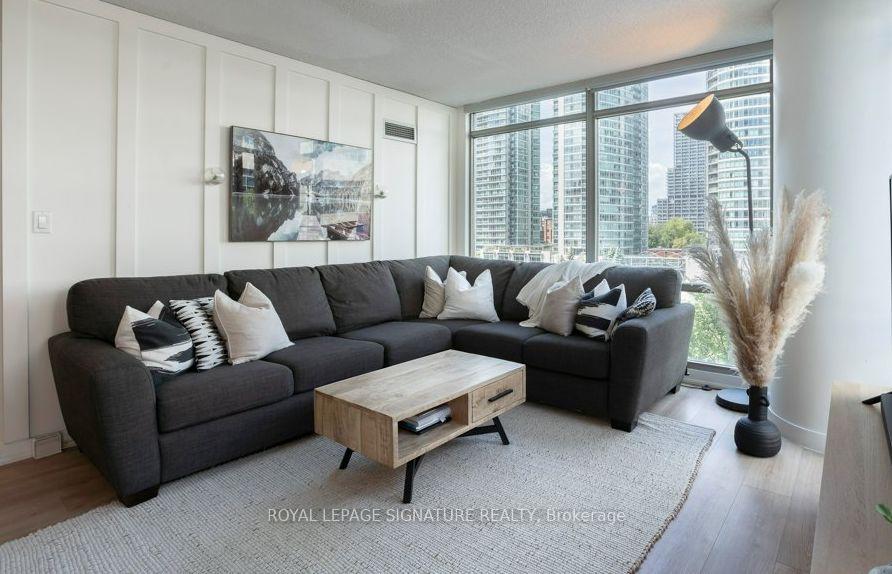 81-navy-wharf-court-toronto-ontario-c12388116