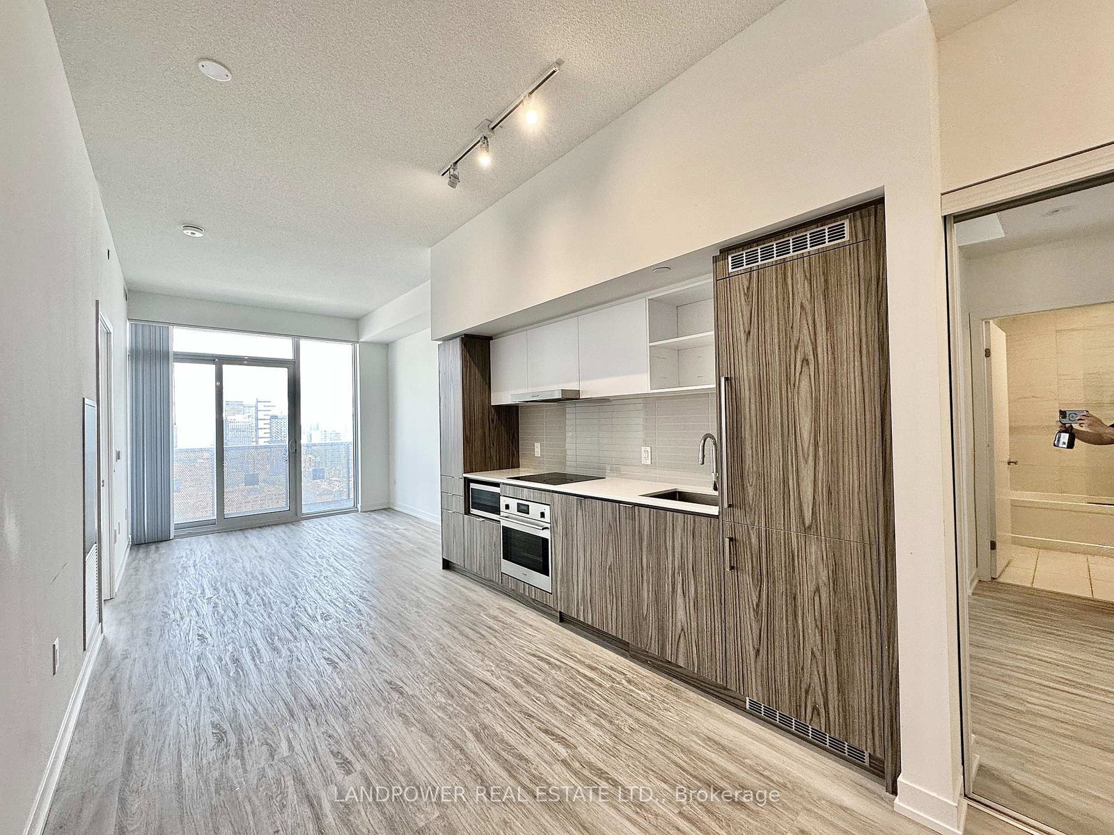 55-cooper-street-toronto-ontario-c12388247