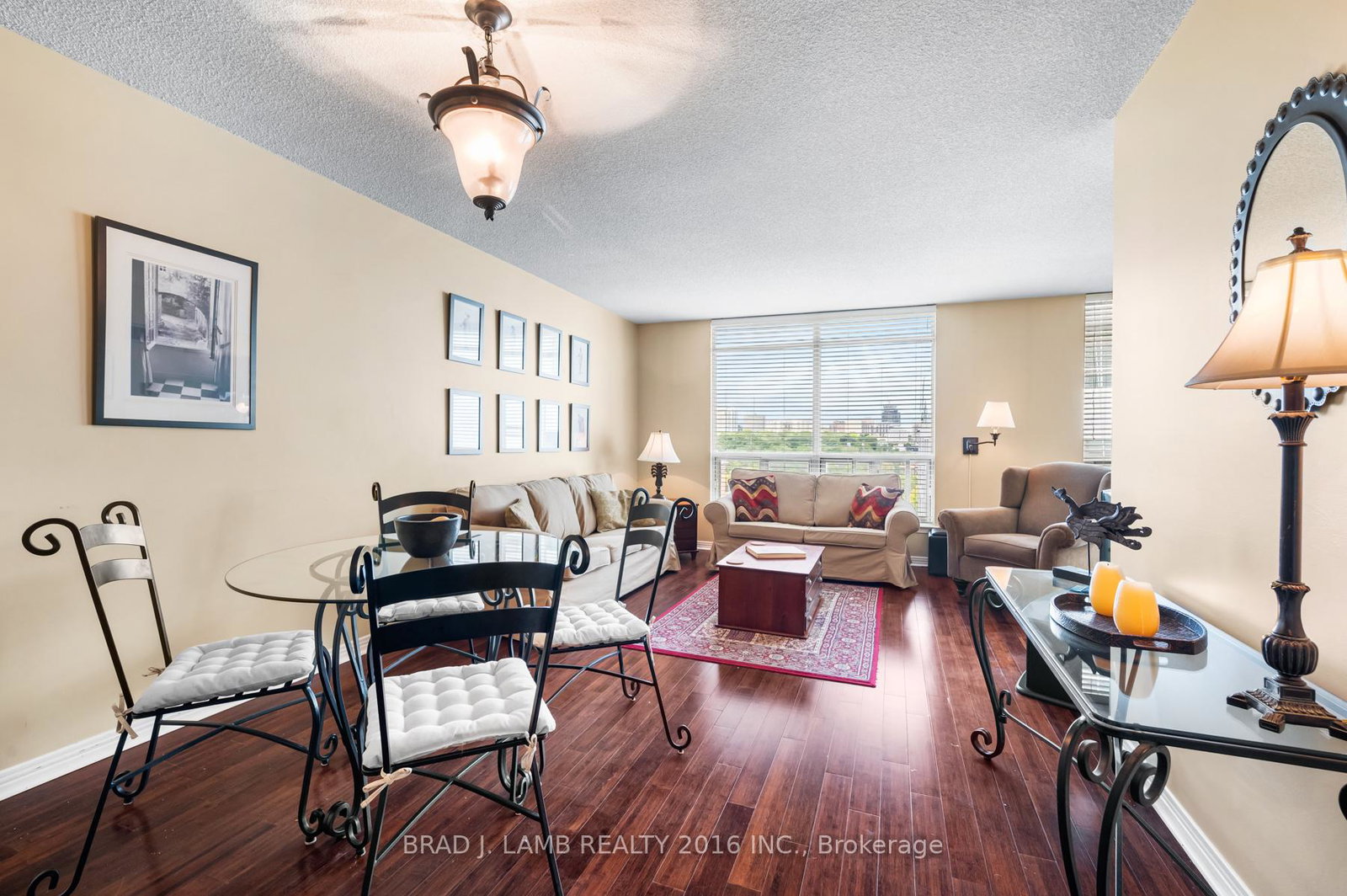 942-yonge-street-toronto-ontario-c12388271