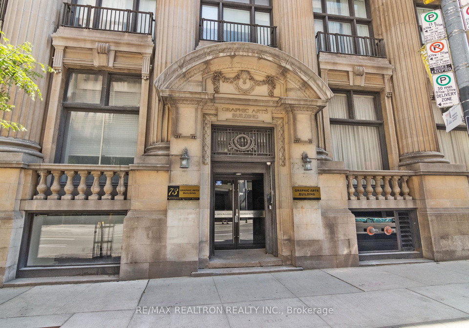 73-richmond-street-w-toronto-ontario-c12388335