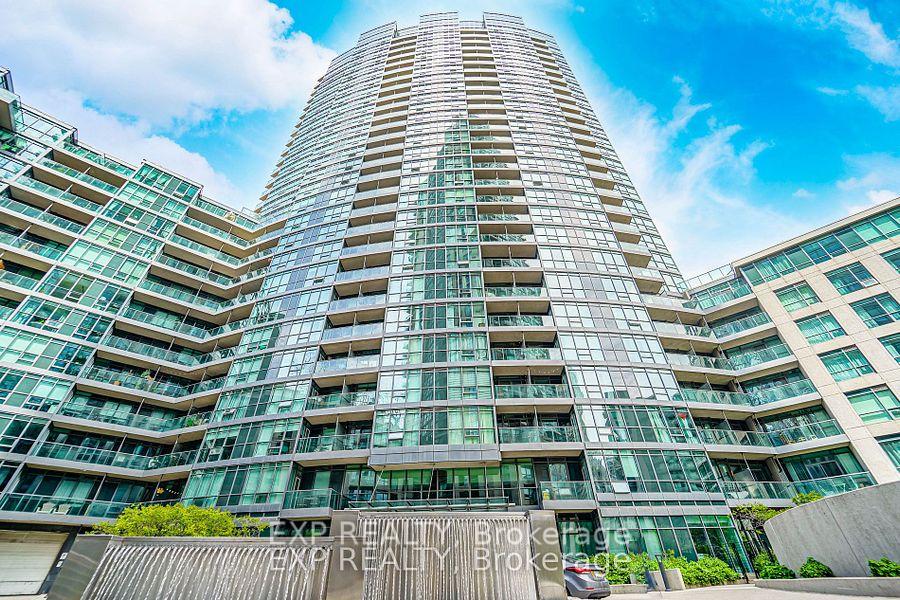 231-fort-york-boulevard-toronto-ontario-c12388352