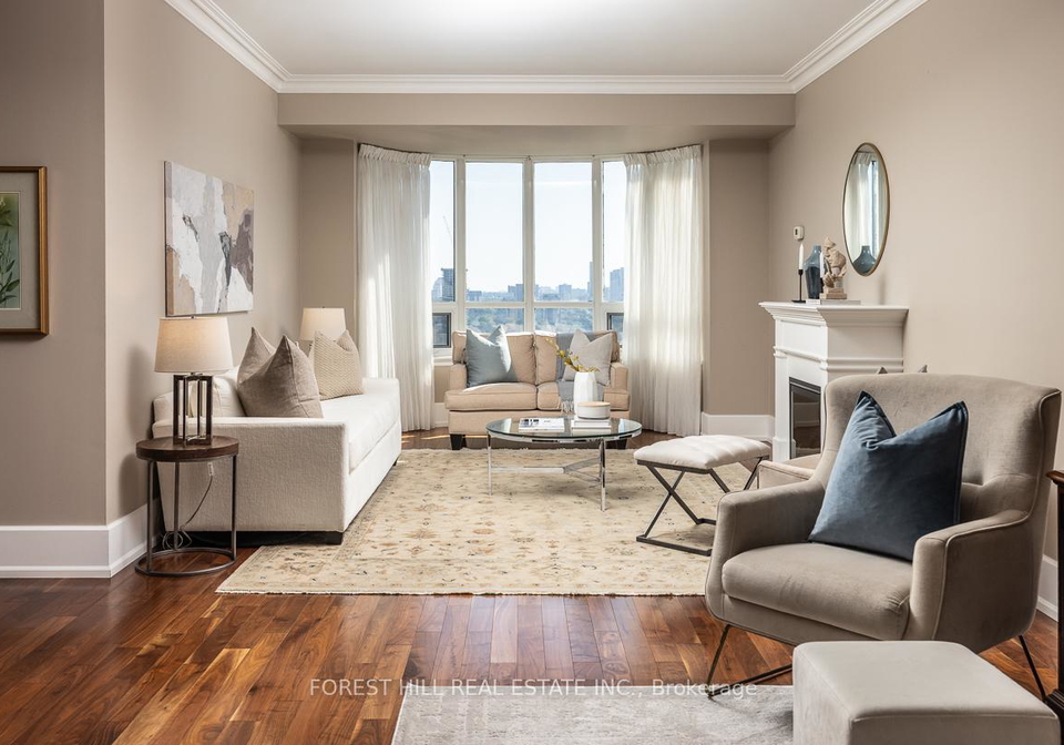 662-sheppard-avenue-e-north-york-ontario-c12388355