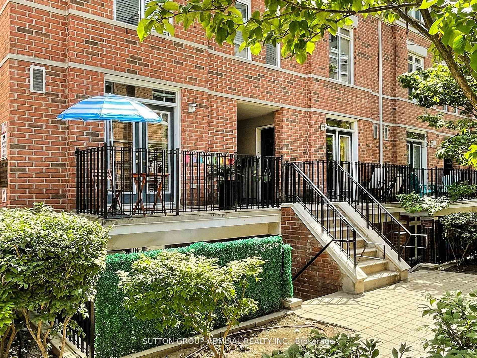 415-jarvis-street-toronto-ontario-c12388485