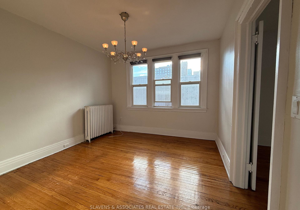 1454-yonge-street-toronto-ontario-c12388549