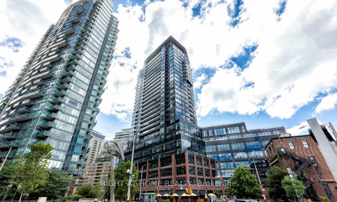 135-east-liberty-street-toronto-ontario-c12388560