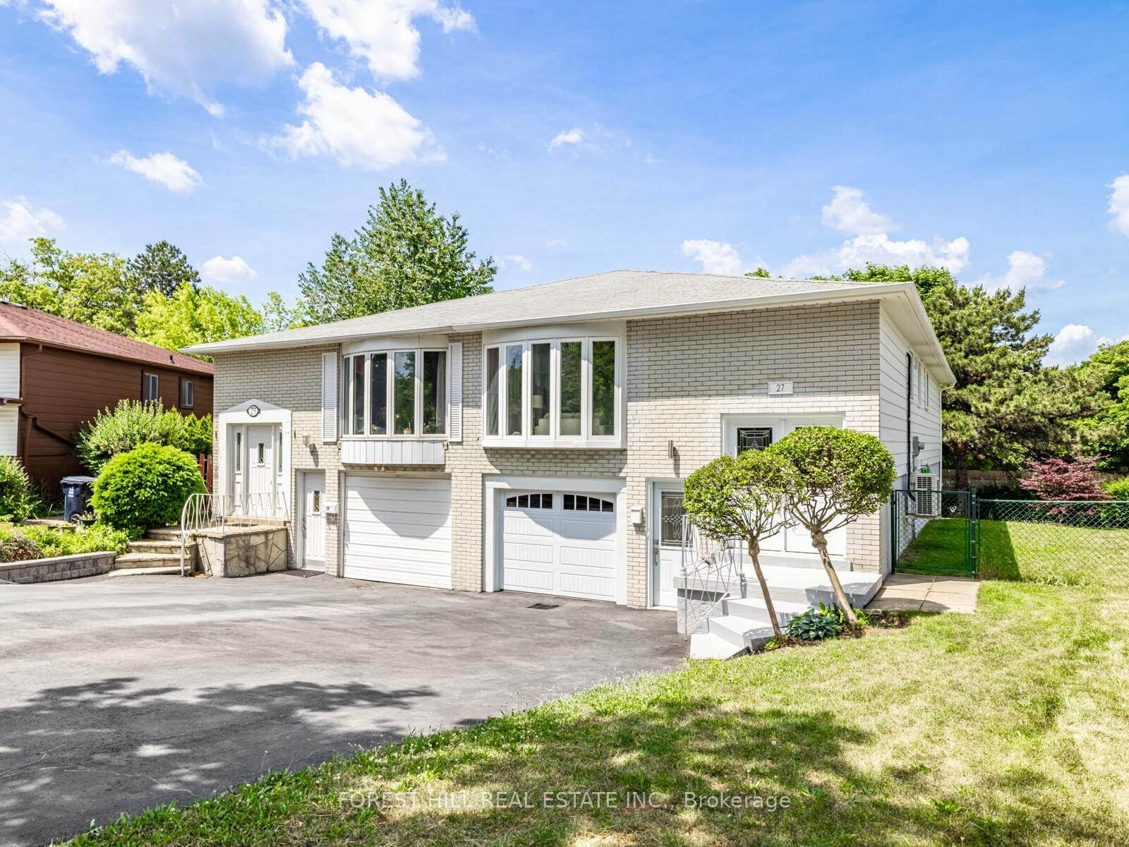 27-apache-trail-north-york-ontario-c12388589