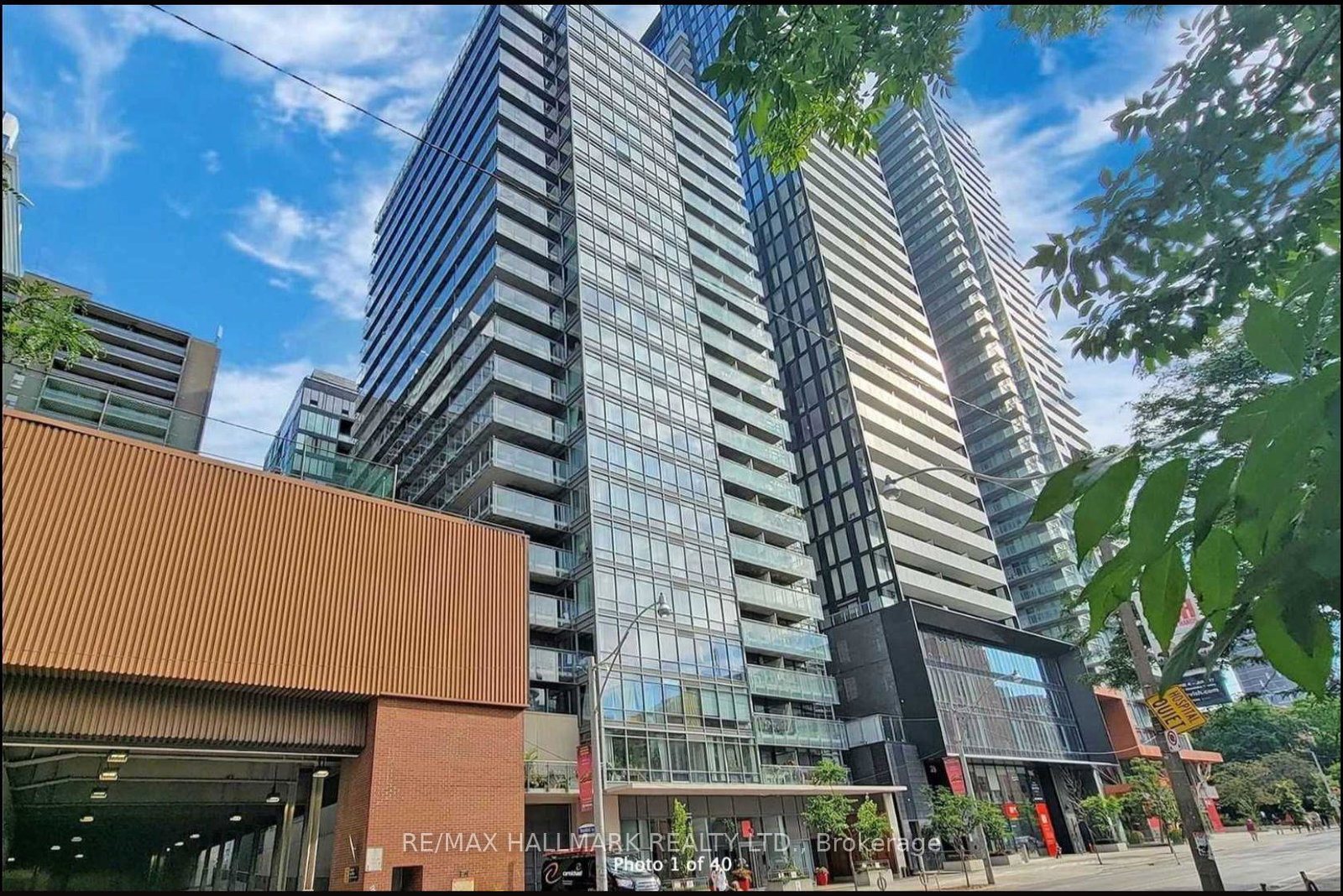 22-wellesley-street-e-toronto-ontario-c12388710