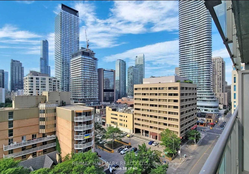 22-wellesley-street-e-toronto-ontario-c12388710