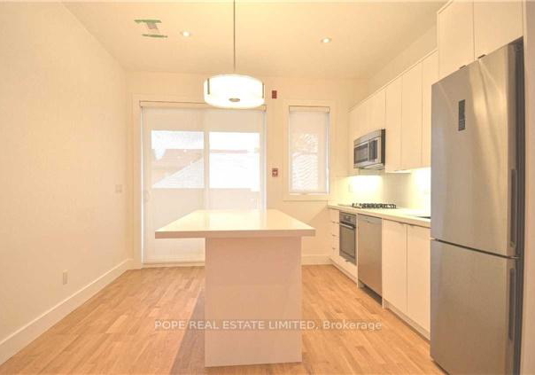 427-crawford-street-toronto-ontario-c12388787