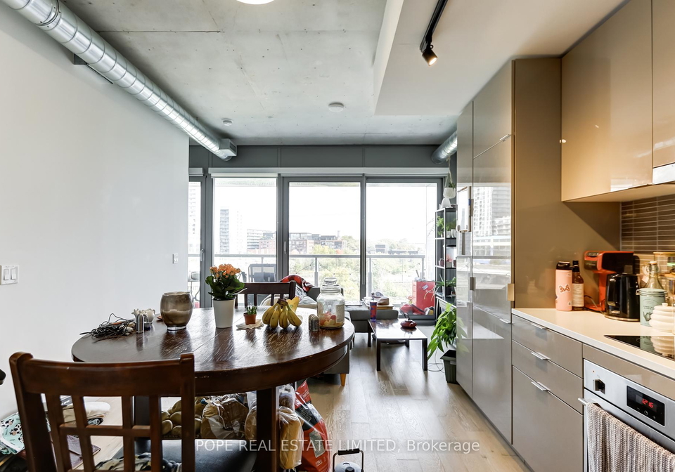 170-bayview-avenue-toronto-ontario-c12388853