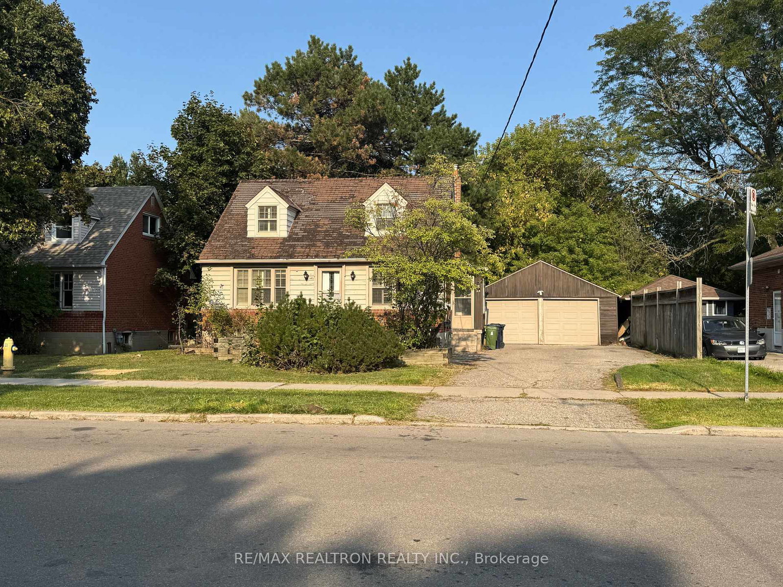 25-ancona-street-toronto-ontario-c12389025