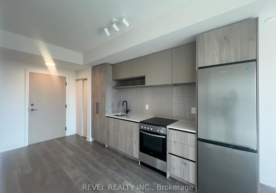 181-sterling-road-toronto-ontario-c12389414