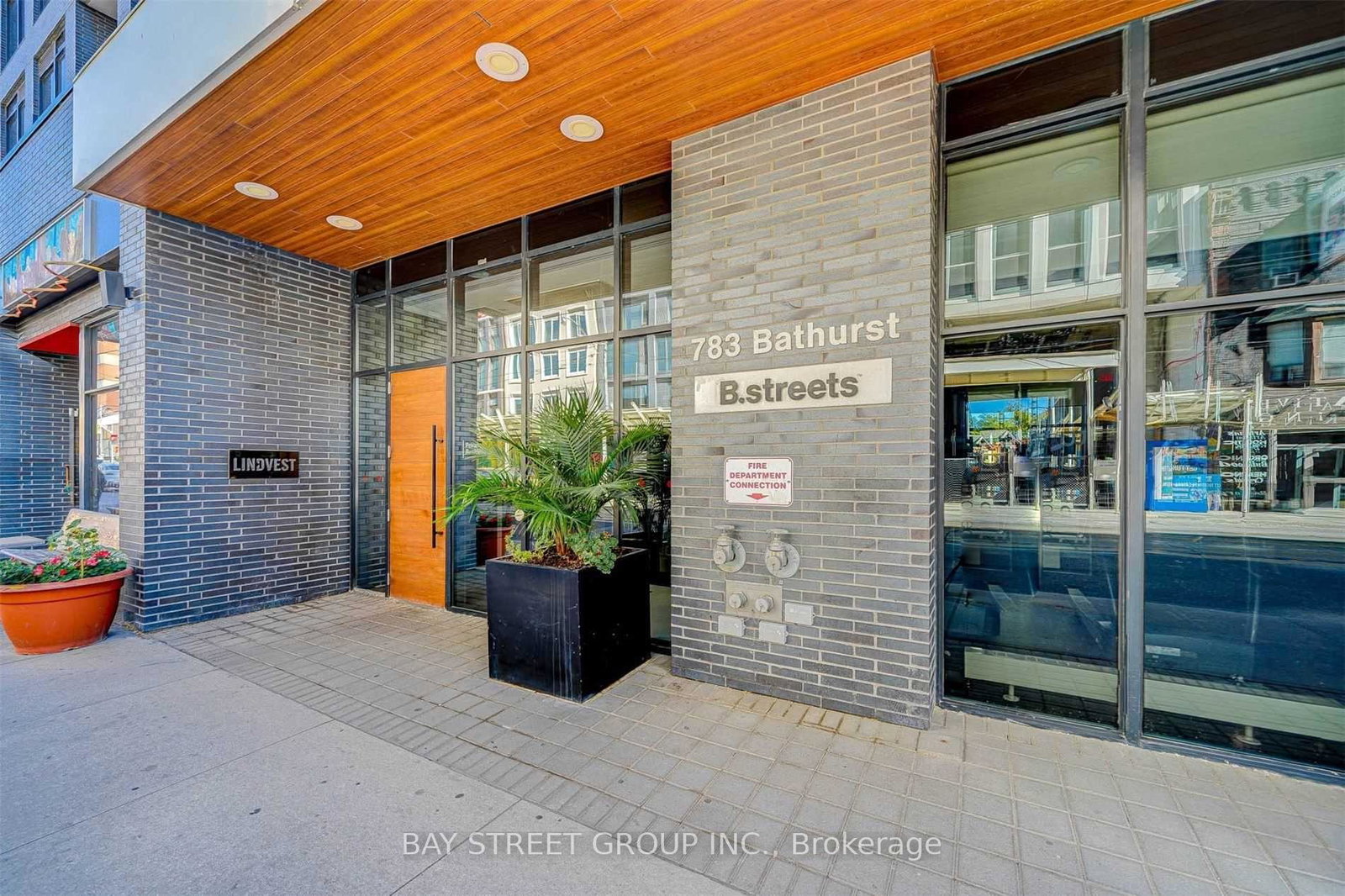 783-bathurst-street-toronto-ontario-c12389551