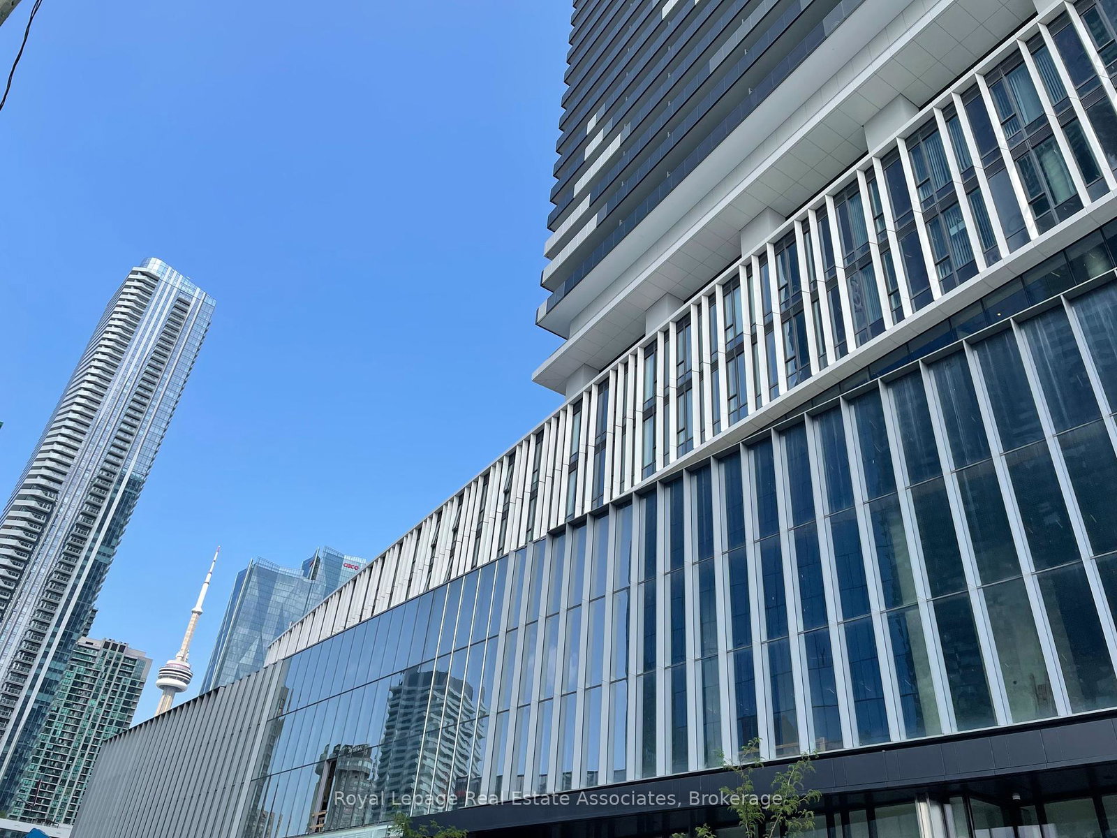 138-downes-street-toronto-ontario-c12389685