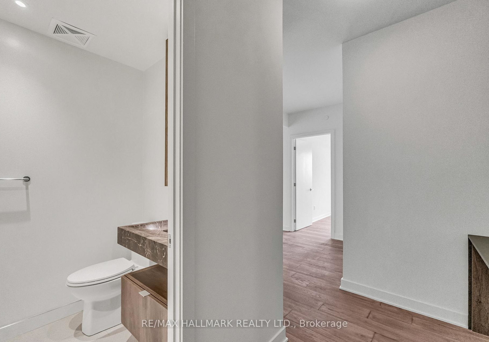 11-yorkville-avenue-toronto-ontario-c12389835