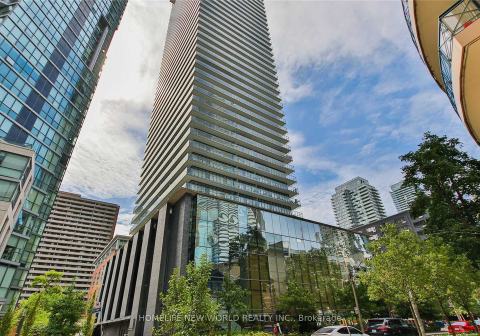 33-charles-street-e-toronto-ontario-c12389991
