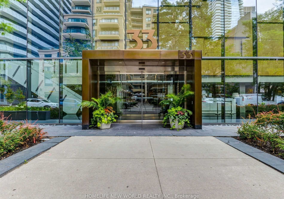 33-charles-street-e-toronto-ontario-c12389991