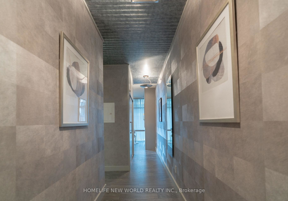 33-charles-street-e-toronto-ontario-c12389991