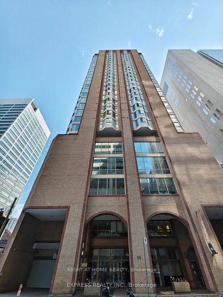 55-centre-avenue-toronto-ontario-c12390048