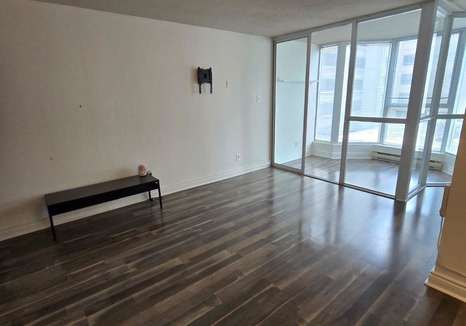 55-centre-avenue-toronto-ontario-c12390048