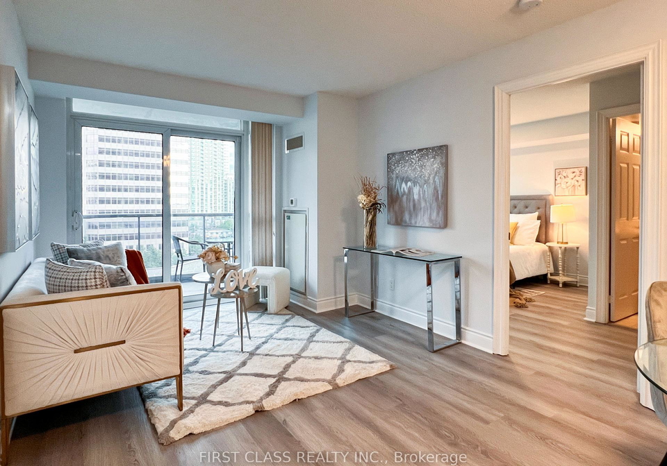 15-greenview-avenue-toronto-ontario-c12390230