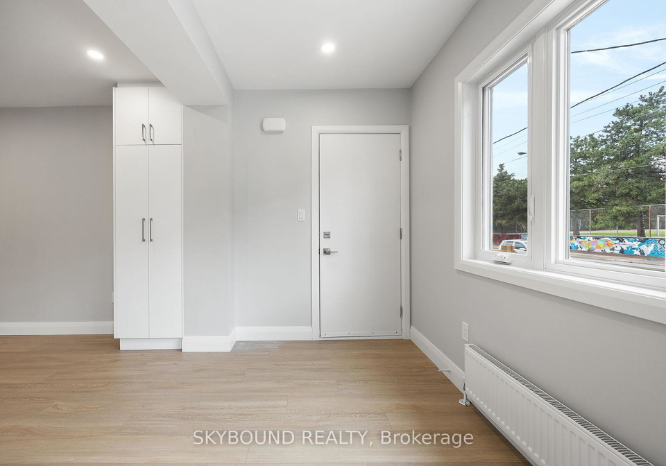 1731-dufferin-street-toronto-ontario-c12390243