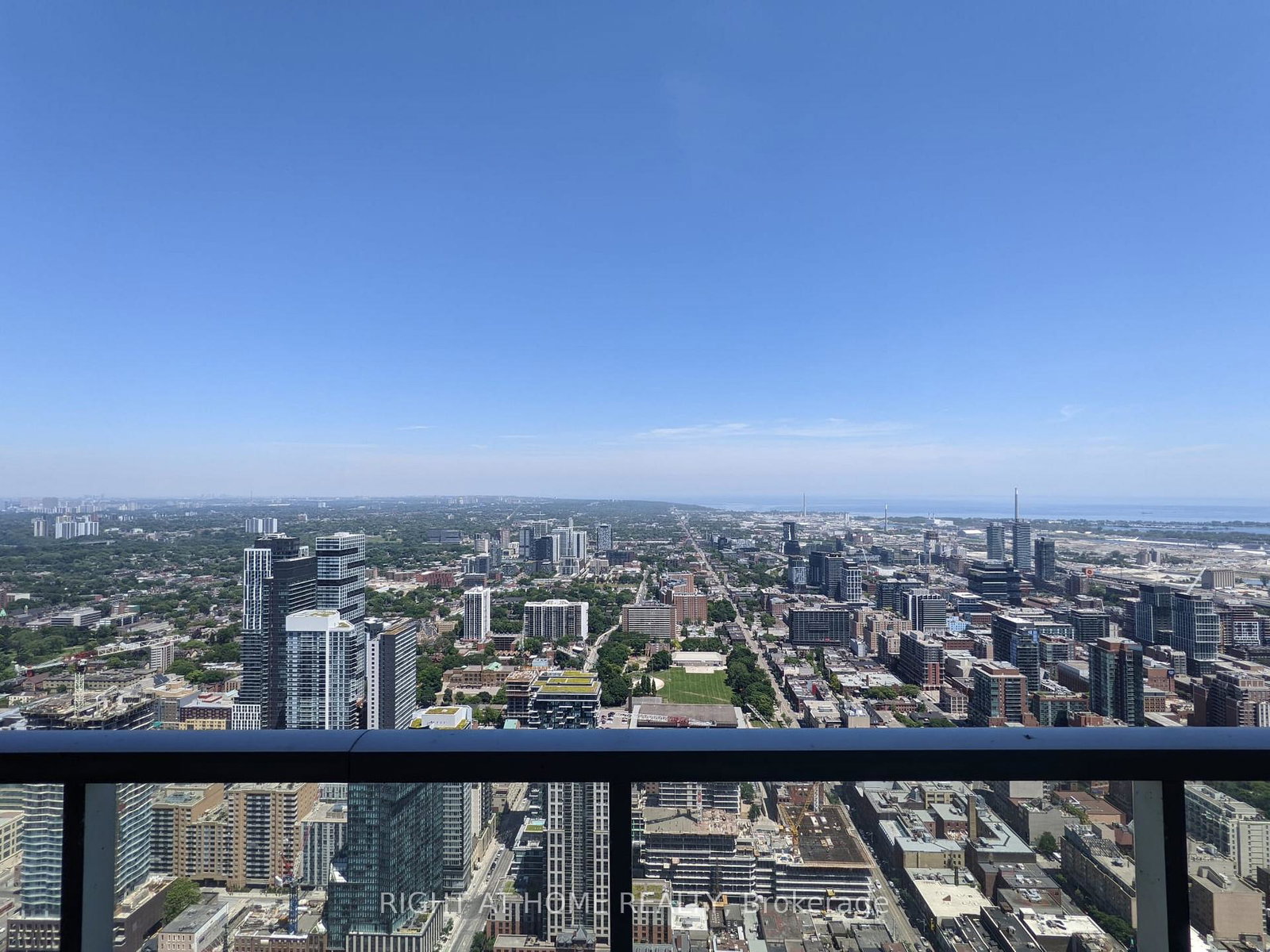 197-yonge-street-toronto-ontario-c12390308