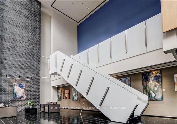 33-charles-street-e-toronto-ontario-c12390401