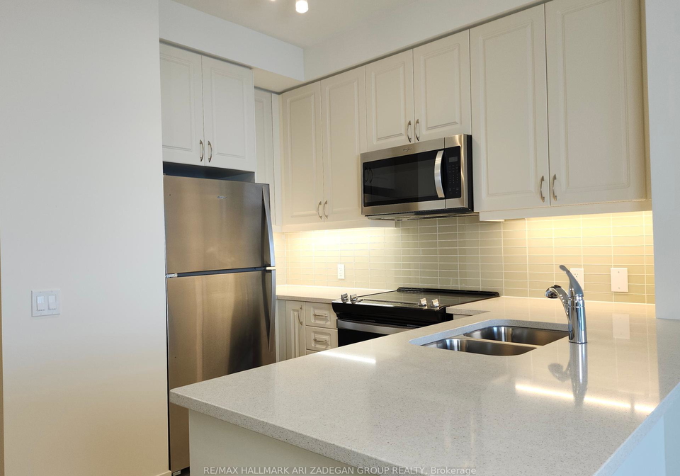 4955-yonge-street-north-york-ontario-c12390676