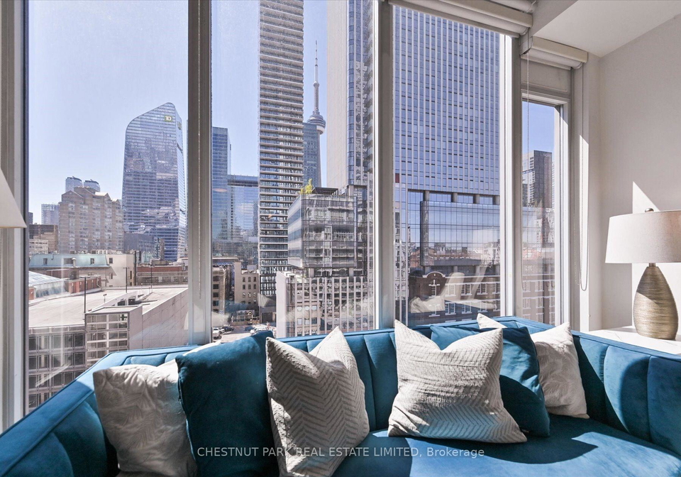 21-nelson-street-toronto-ontario-c12390741