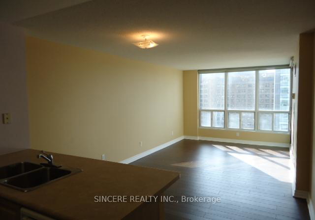 750-bay-street-toronto-ontario-c12390872